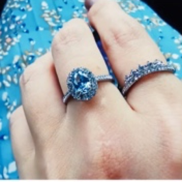 ✨Dainty Lab. Sky Blue Topaz Engagement Ring Set✨ - Picture 2 of 4